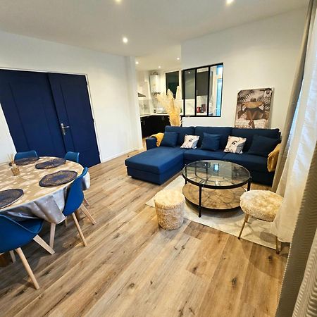 Maison Spacieuse Privatisee Ou A La Chambre - Places De Parking Saint-Michel  외부 사진